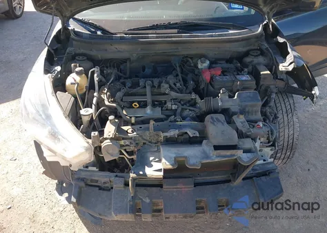 2020 Nissan Kicks Sv Xtronic Cvt z USA, uszkodzony, nr VIN 3N1CP5CV6LL505323